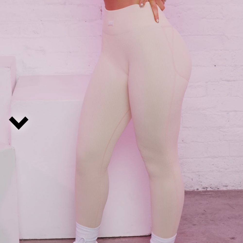 Bo and Tee Strong Leggings